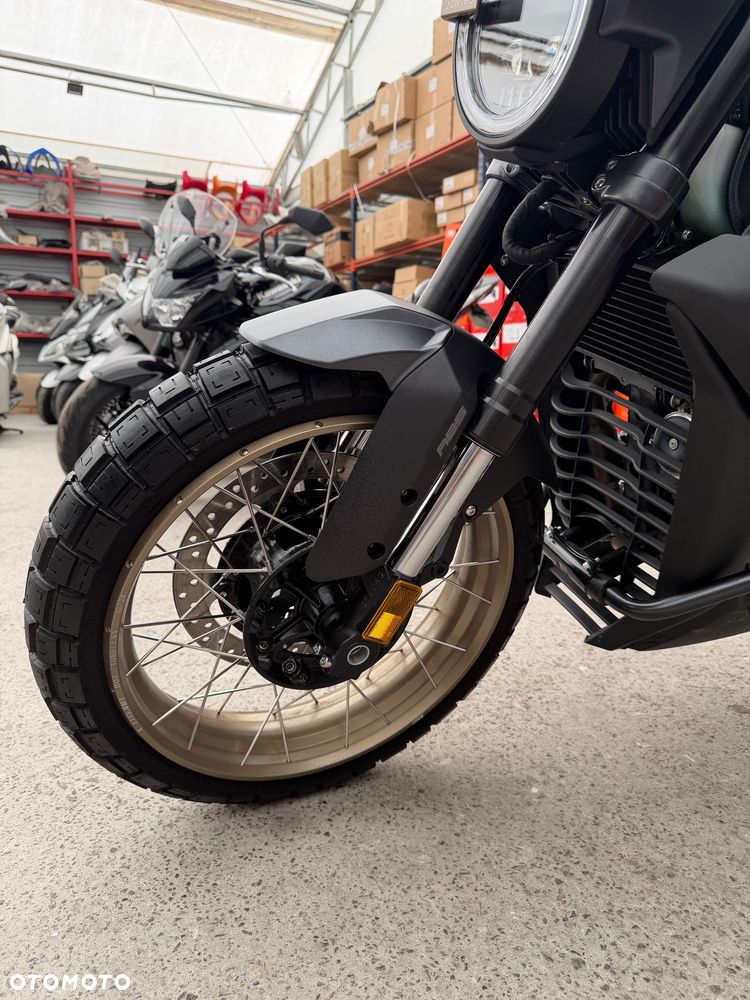 Zontes 125 G1 Spoke - 13