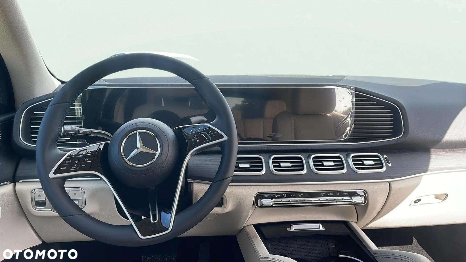Mercedes-Benz GLE - 11