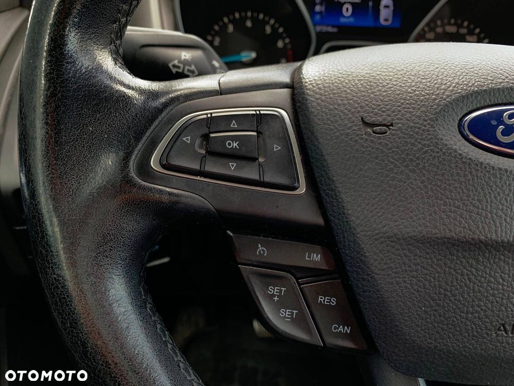 Ford Focus 1.0 EcoBoost Trend Edition - 19