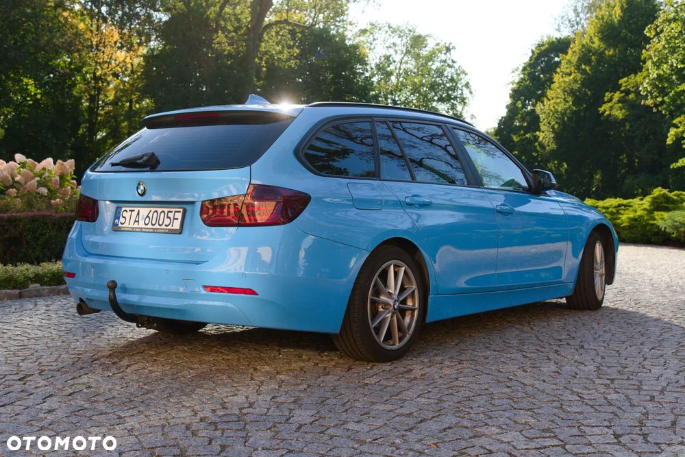 BMW Seria 3 320d - 3
