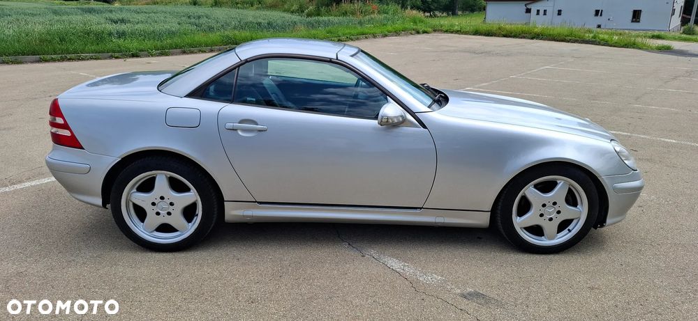 Mercedes-Benz SLK 320 - 8