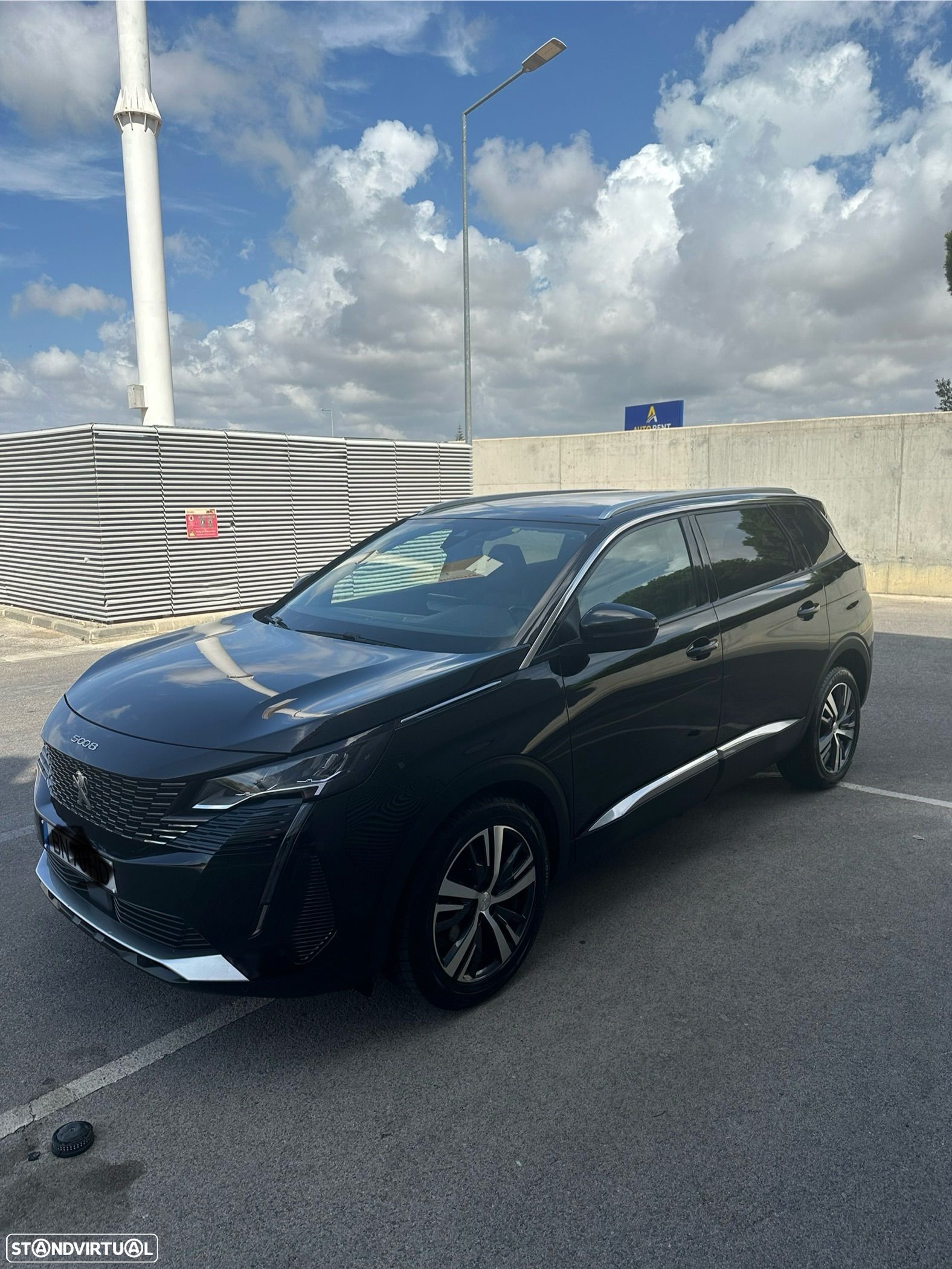 Peugeot 5008 1.5 BlueHDi Allure Pack EAT8 - 1