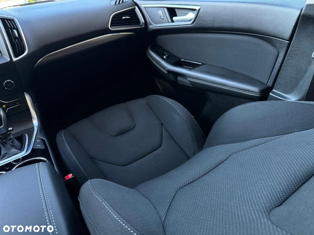 Ford S-Max 2.0 TDCi Titanium PowerShift - 25