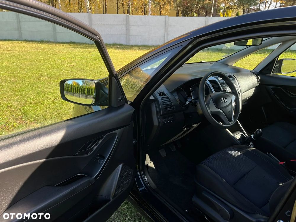 Hyundai Ix20 2011 photo 5