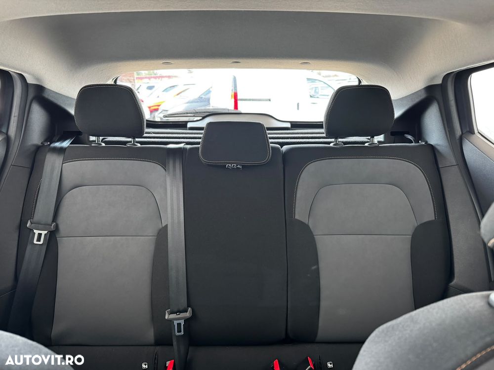 Dacia Sandero TCe 90 MT5 Journey - 9