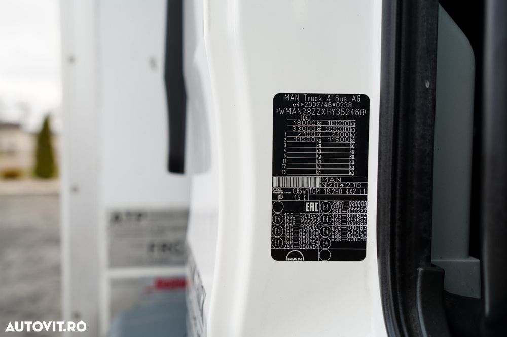 MAN TGM 12.290 / 4x2 / CAROSERIE REFRIGERATĂ 7.8 M / UNITATE THERMO KING T-1200 R / platformă ridicătoare spate / MULTIMEMBRU / DHOLLANDIA - 38