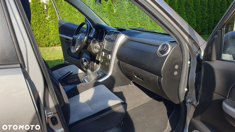 Suzuki Grand Vitara 1.9 DDiS Comfort DPF Limited - 15