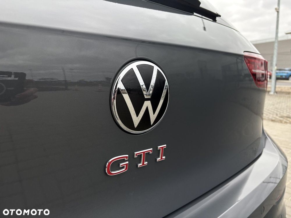 Volkswagen Golf 2.0 TSI GTI DSG - 33
