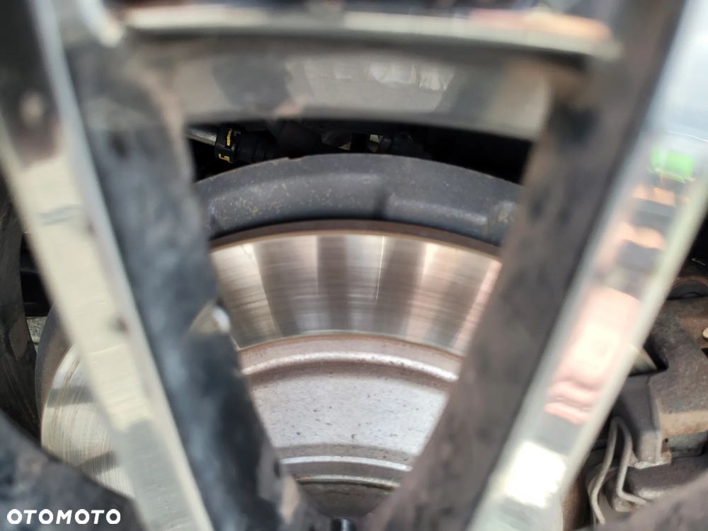Ford Mondeo - 28