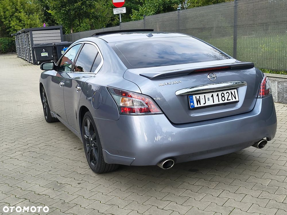 Nissan Maxima 3.5 S - 15
