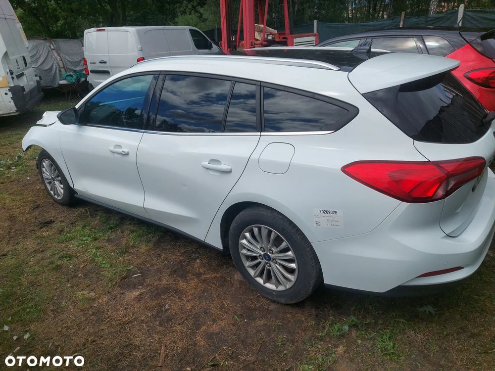 Ford Focus 1.5 TDCi DPF Start-Stopp-System Titanium - 1