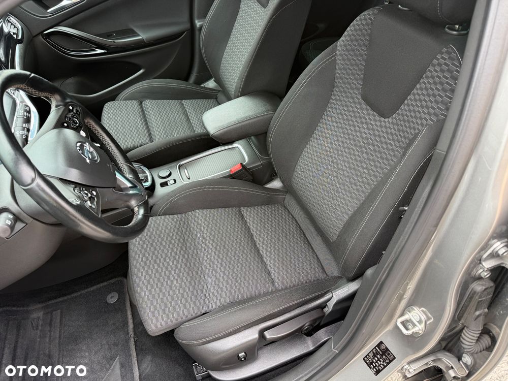 Opel Astra 1.6 D (CDTI) Automatik Business - 13