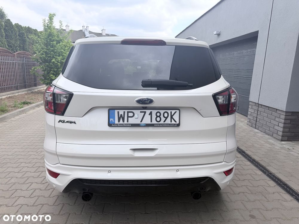 Ford Kuga 2.0 TDCi AWD ST-Line - 4