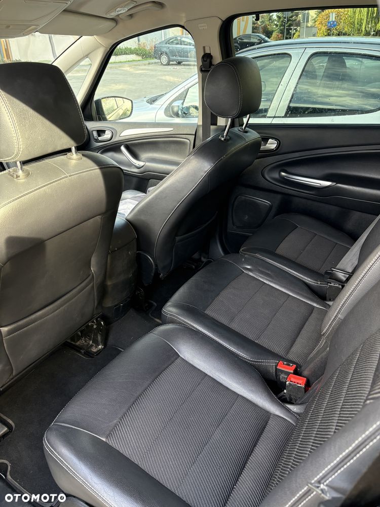 Ford S-Max - 6