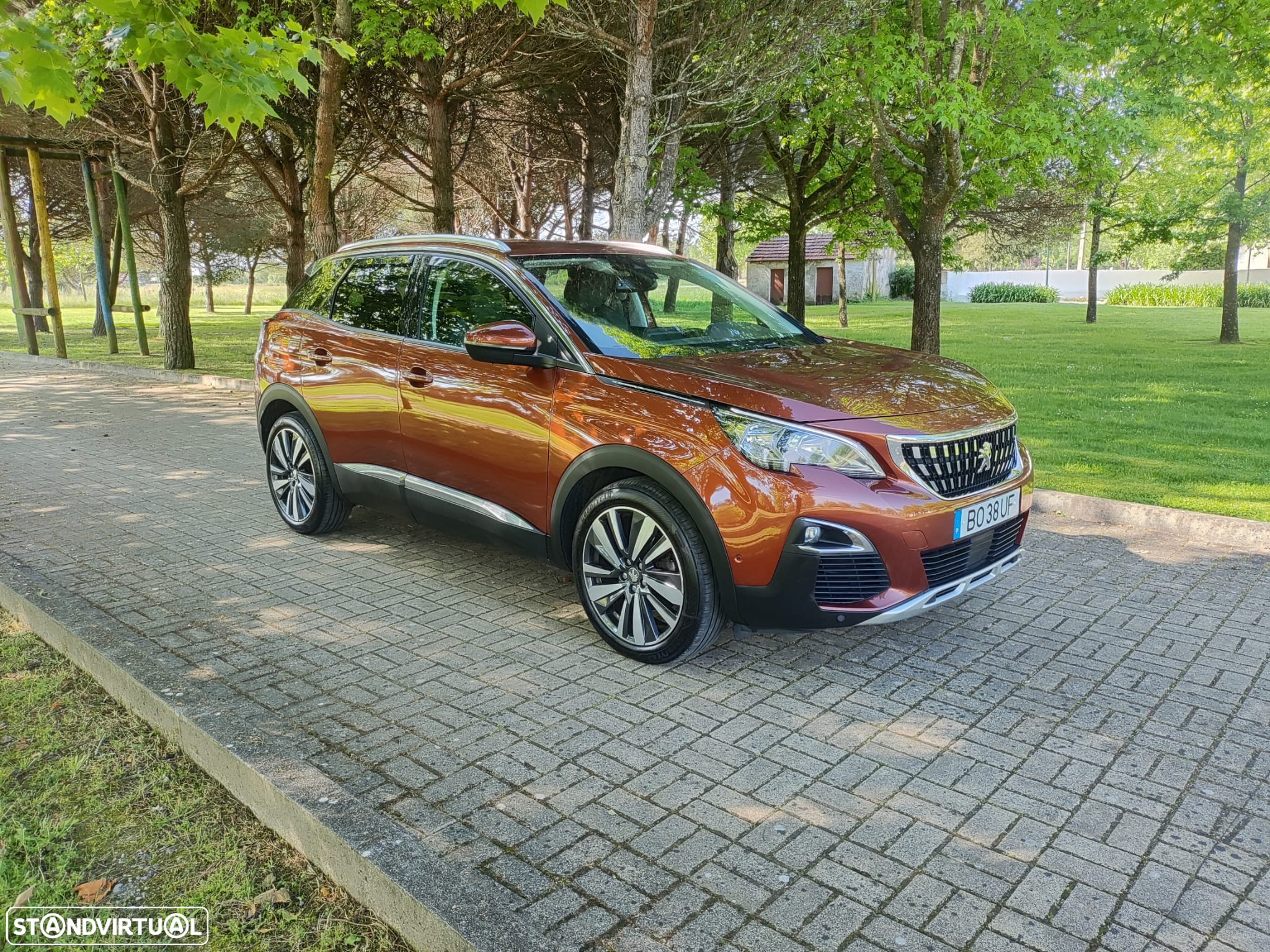 Peugeot 3008 1.5 BlueHDi Allure EAT8 - 2