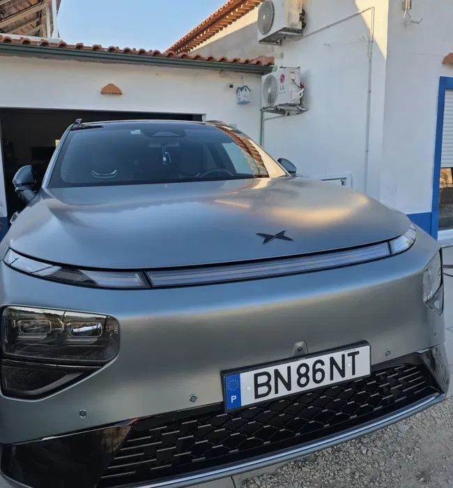 Xpeng G9 98 kWh AWD Performance