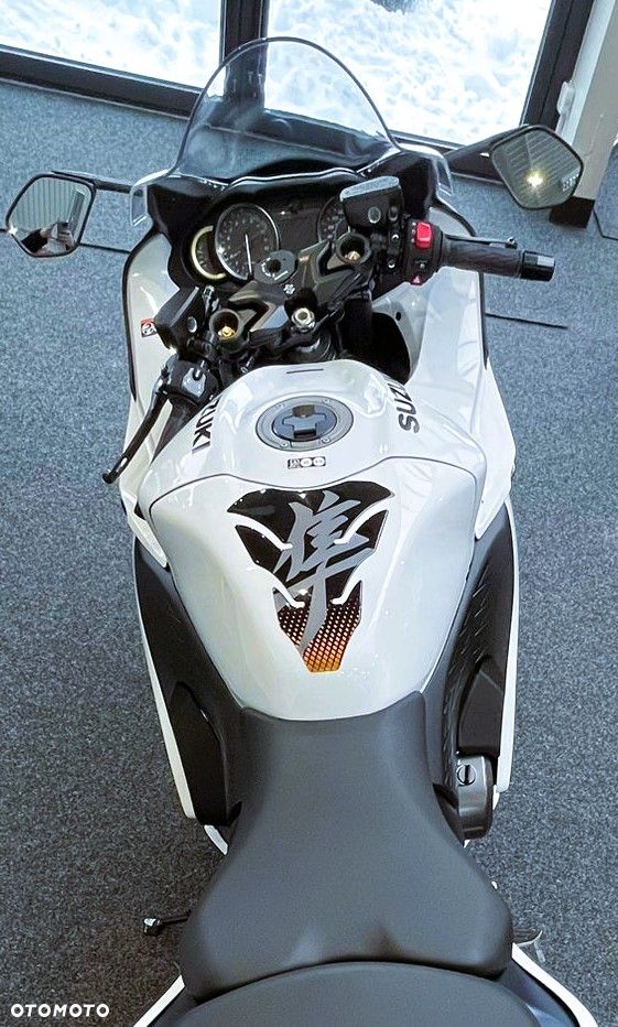 Suzuki Hayabusa - 10