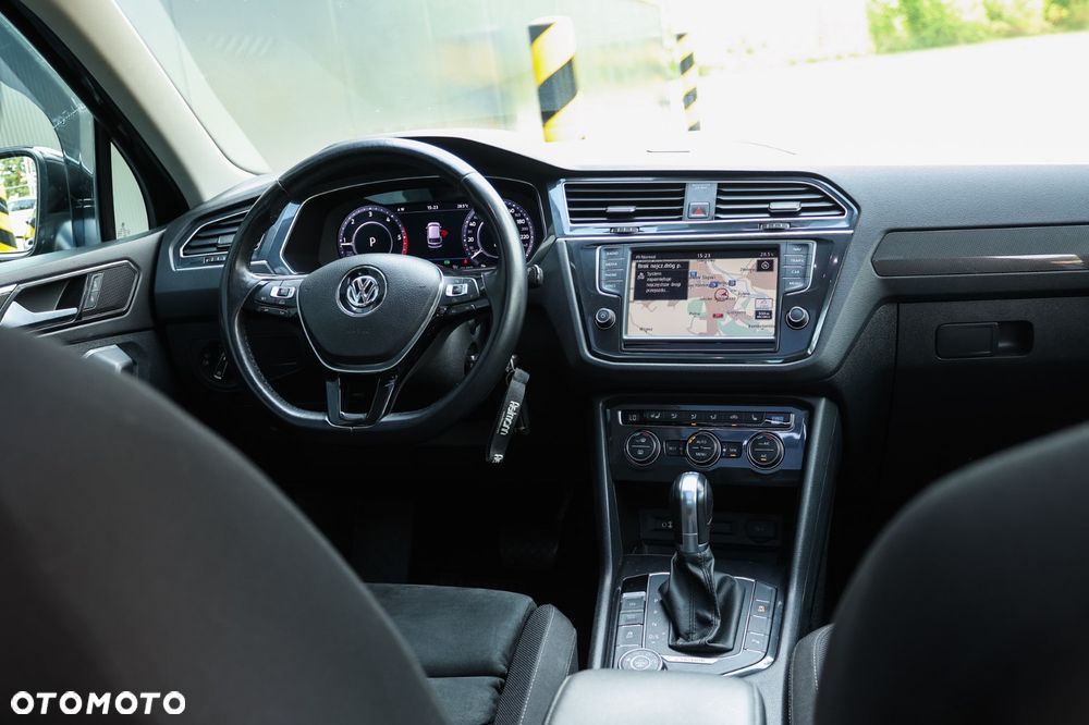 Volkswagen Tiguan 2.0 TDI SCR 4MOTION DSG Highline - 18