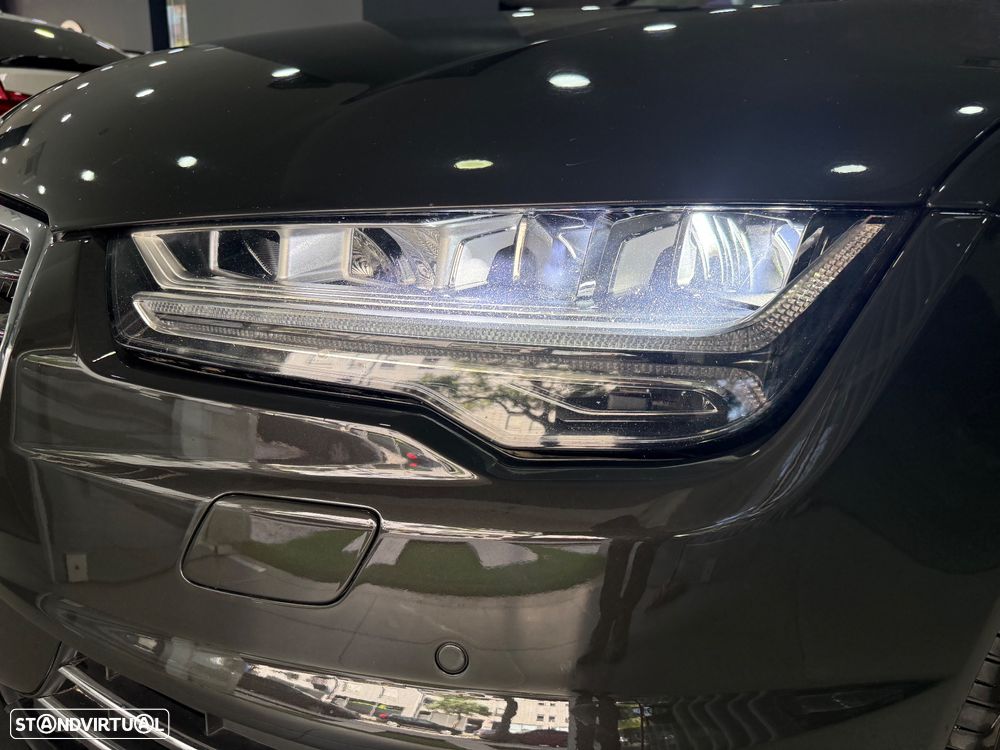 Audi A7 Sportback 3.0 TDI V6 S-line S tronic - 25