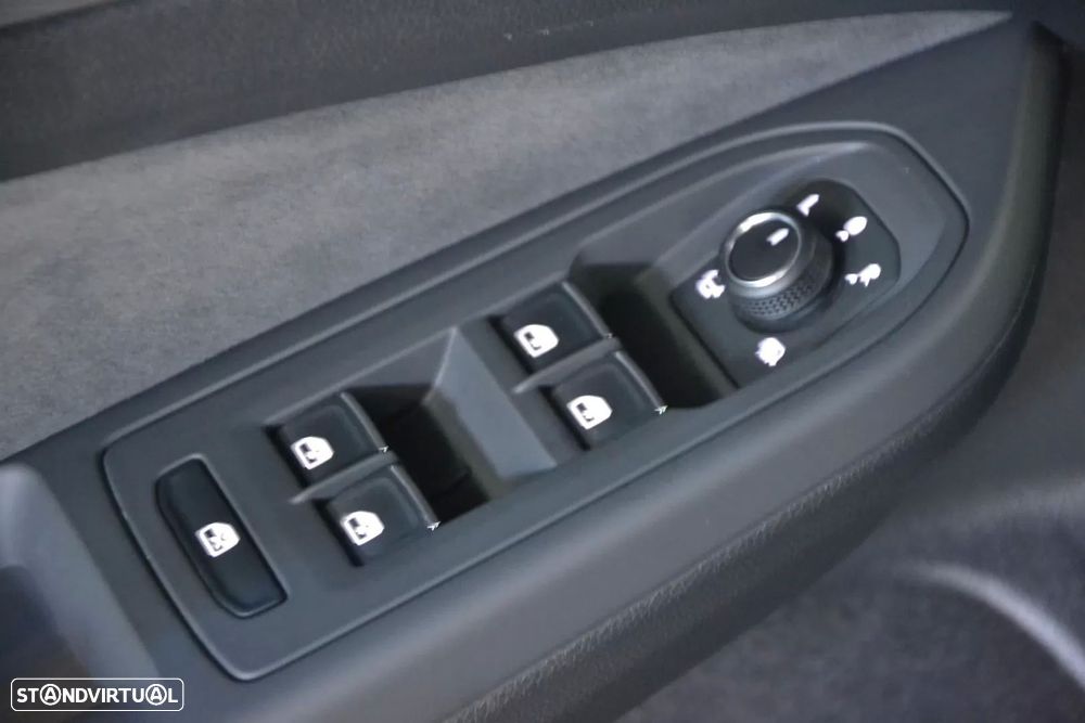 VW Golf 1.5 TSI e-Hybrid Style DSG - 51