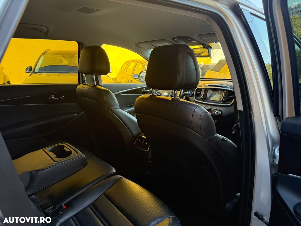 Kia Sorento - 10