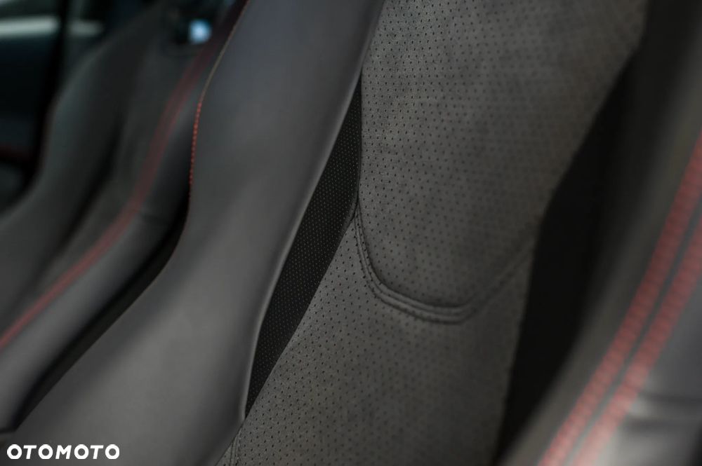 Ferrari 296 GTB - 22