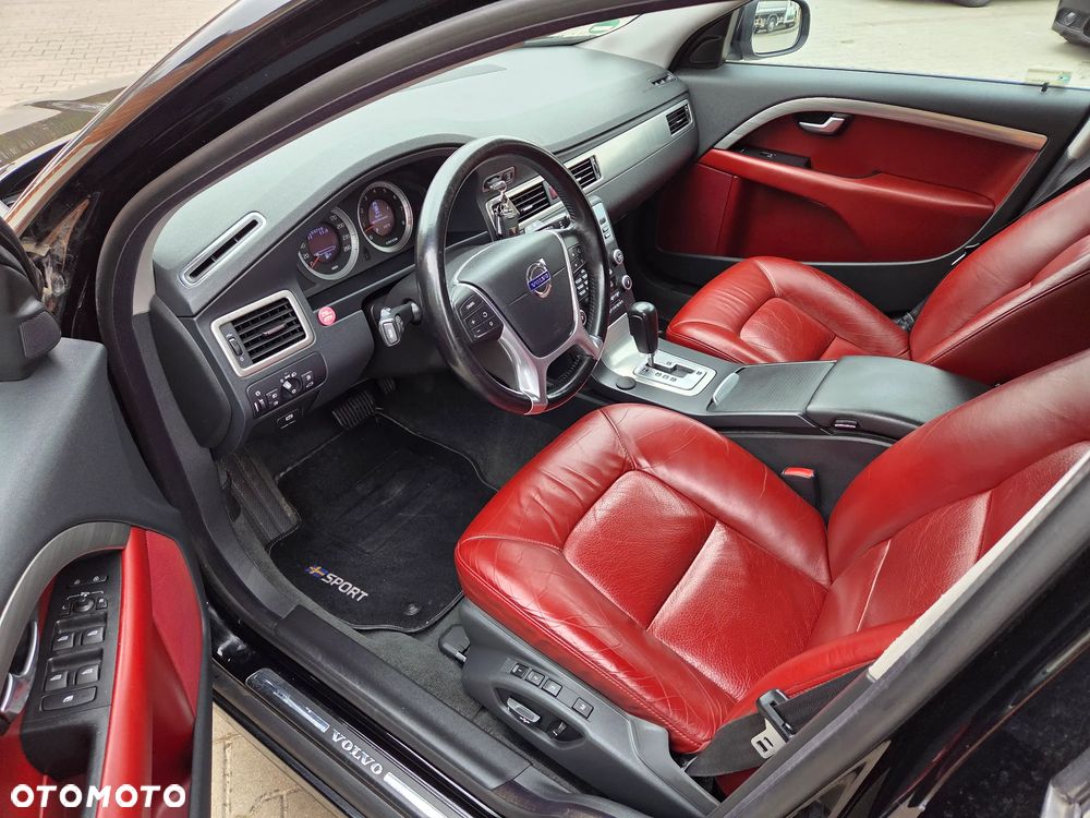 Volvo V70 2.5T Summum - 11
