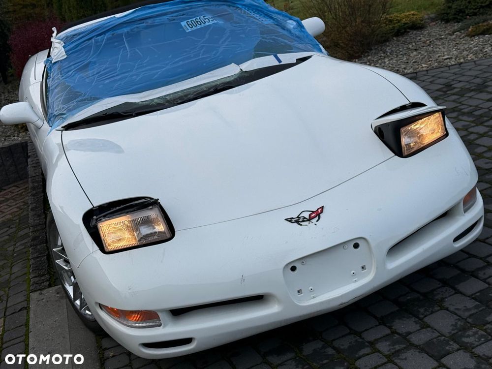 Chevrolet Corvette - 2