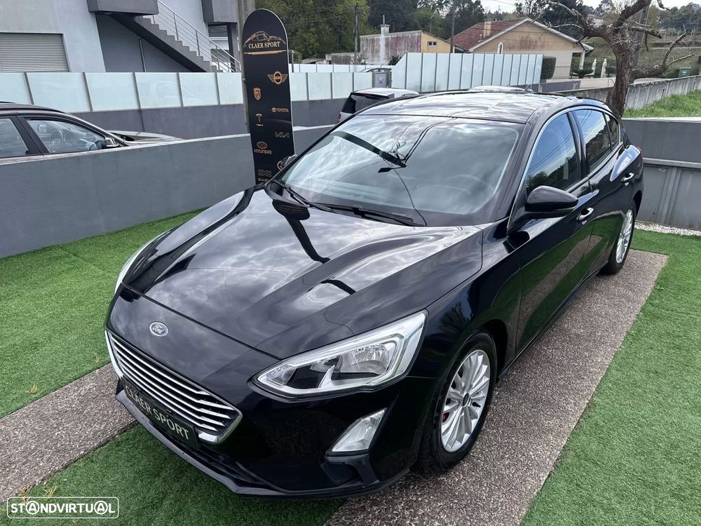Ford Focus 1.0 EcoBoost S&S TITANIUM - 6