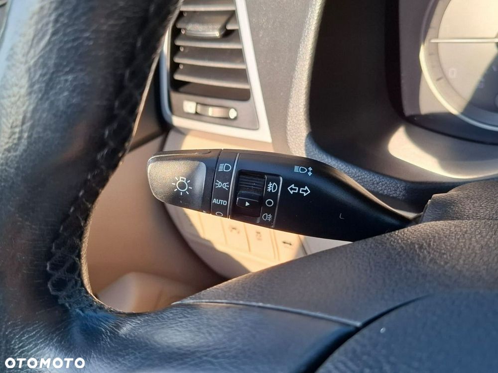 Hyundai Tucson 1.7 CRDI BlueDrive Comfort 2WD DCT - 37