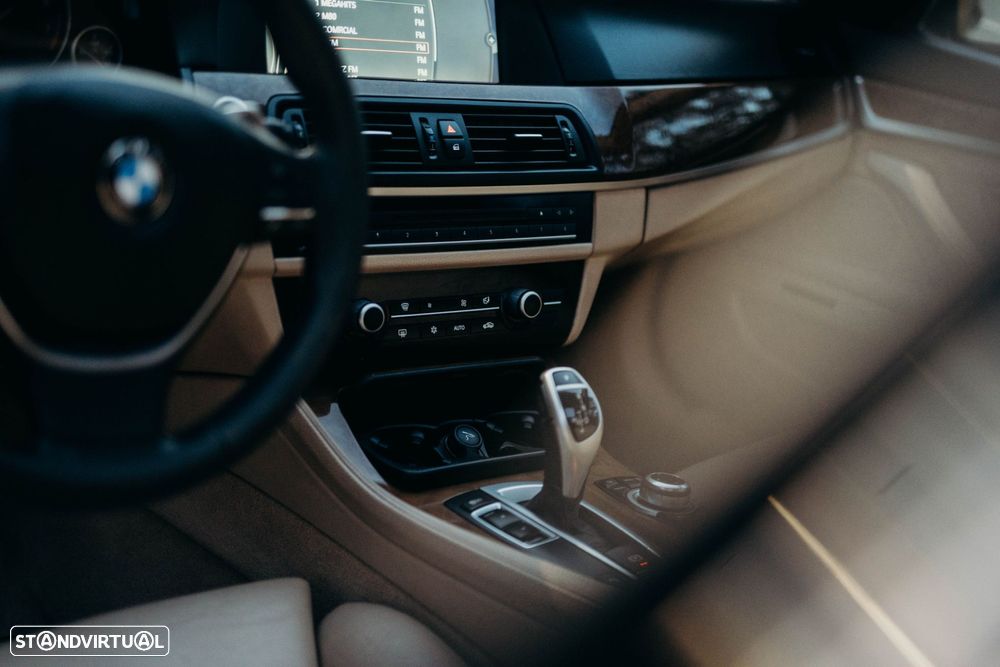 BMW 528 i Auto - 49