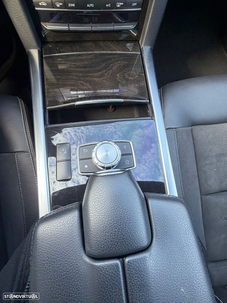 Mercedes-Benz E 300 Bluetec Hybrid Elegance - 20