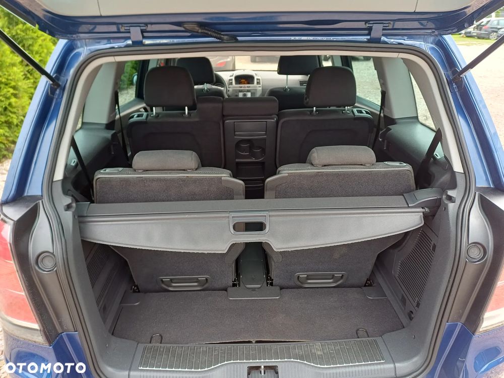 Opel Zafira 1.8 Cosmo - 6