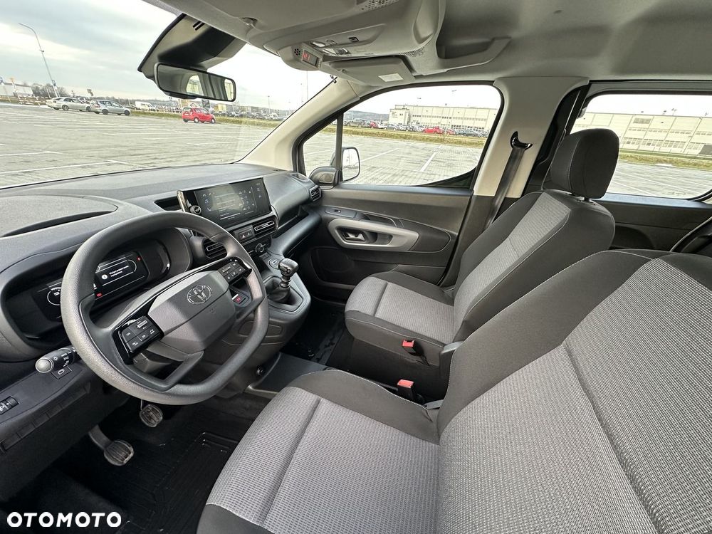 Toyota Proace City Verso Long 1.5 D-4D Business - 10