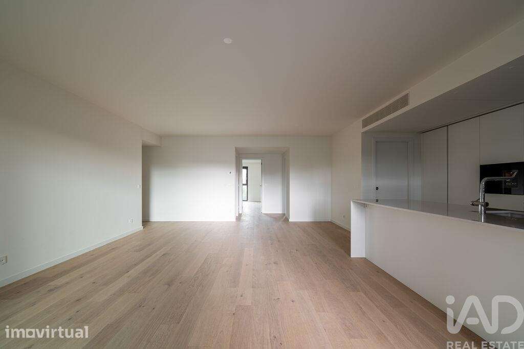 Apartamento T2 em Avenidas Novas - Grande imagem: 4/22