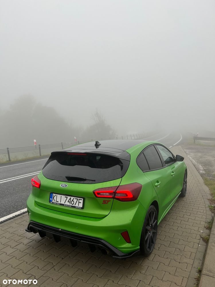 Ford Focus 2.3 EcoBoost ST X Edition - 29