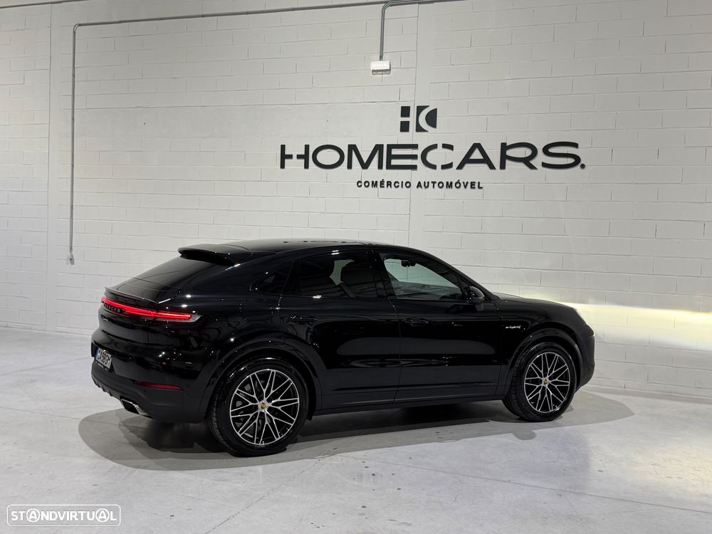 Porsche Cayenne Coupé E-Hybrid - 15