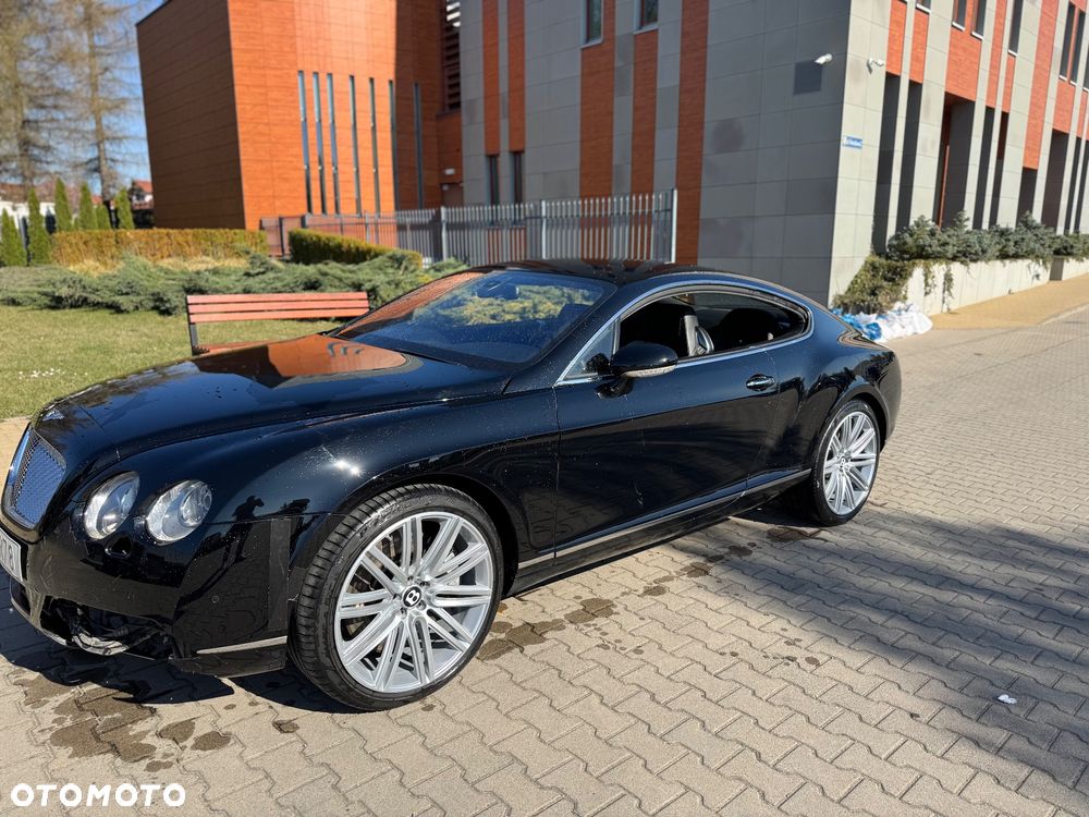 Bentley Continental GT Standard - 9