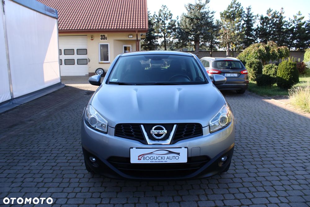 2010 Nissan Qashqai 1.6 Acenta, photograph 12