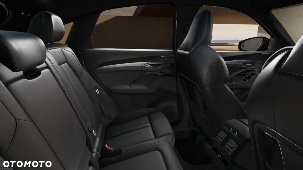 Audi Q5 Sportback - 11