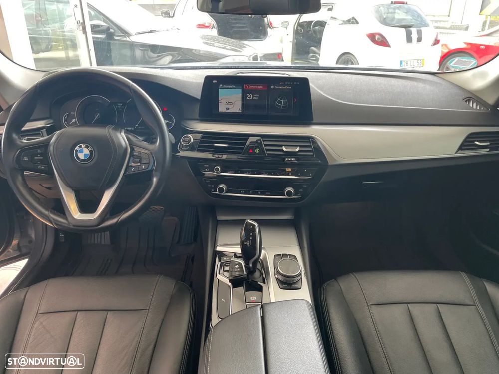 BMW 530 - 25