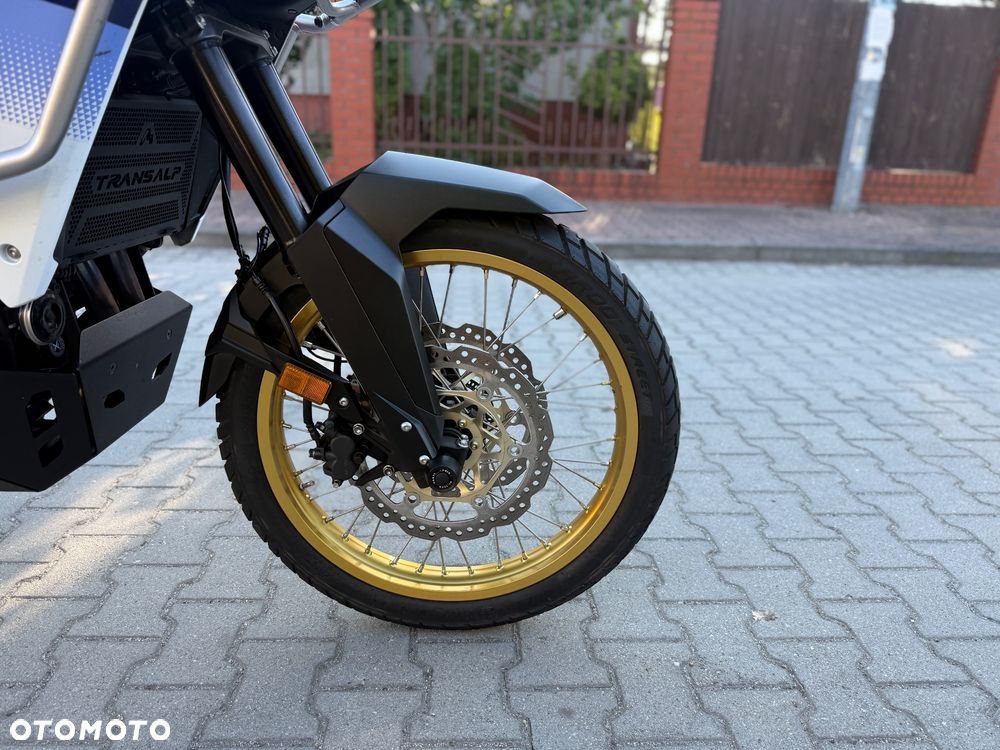 Honda Transalp - 9