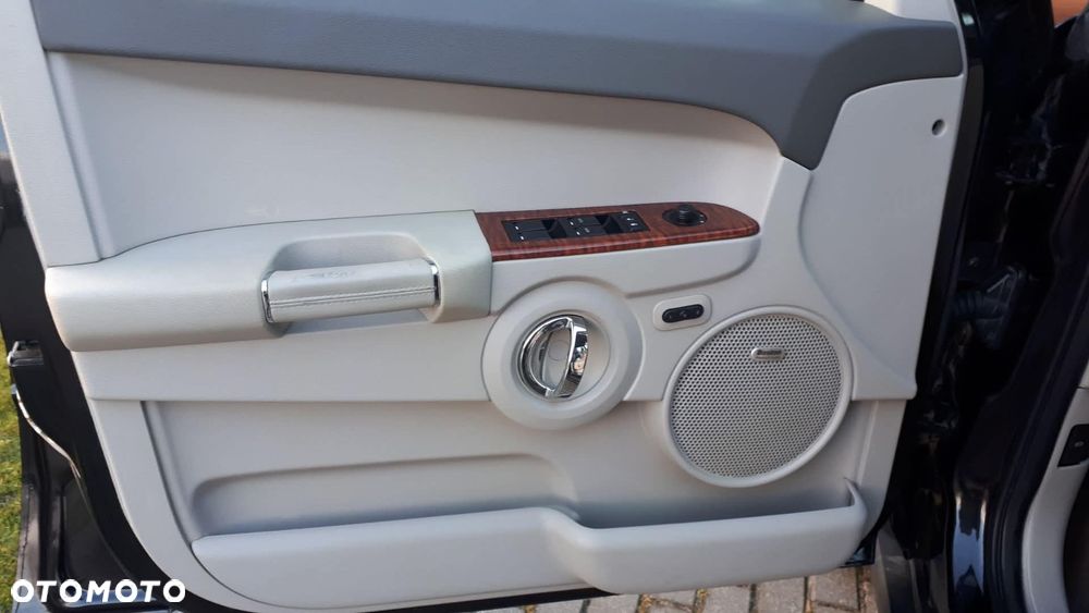 Jeep Commander 5.7 V8 HEMI Automatik Limited - 13