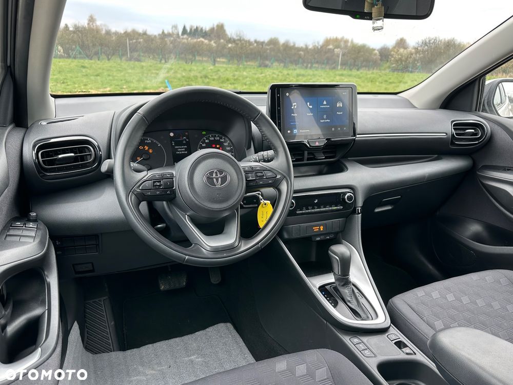 Toyota Yaris - 19