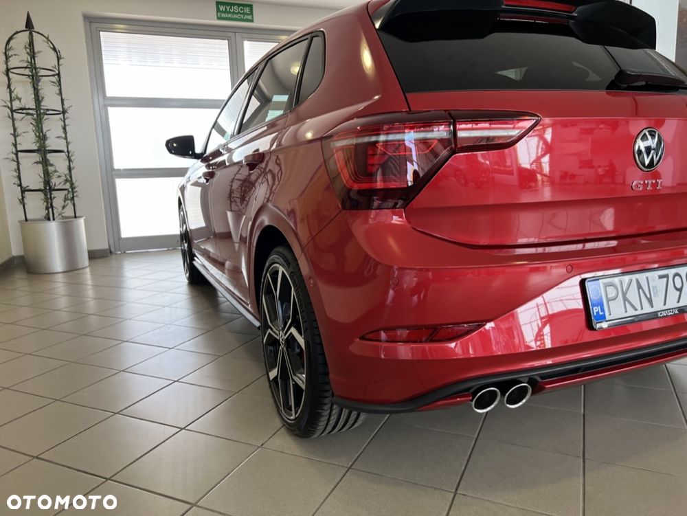 Volkswagen Polo - 24