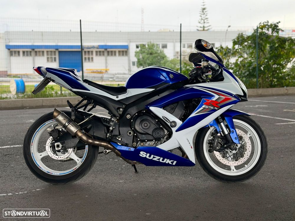 Suzuki GSX-R - 3
