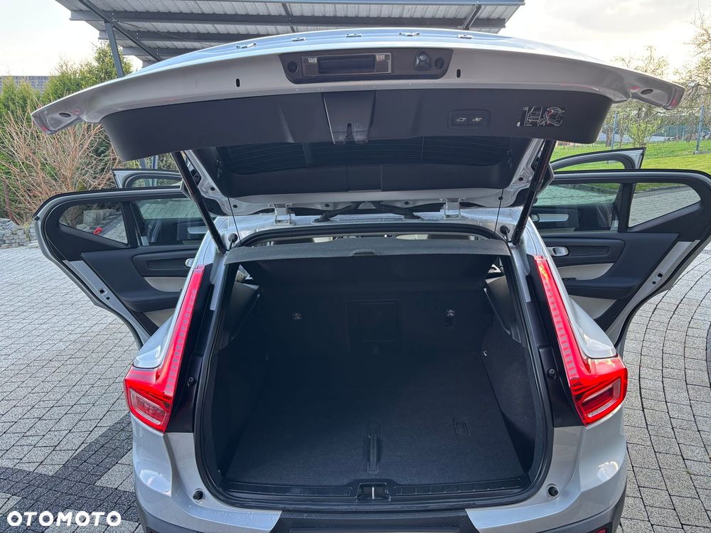 Volvo XC 40 - 20