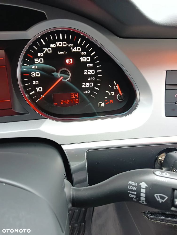 Audi A6 Avant 2.0 TDI DPF - 20