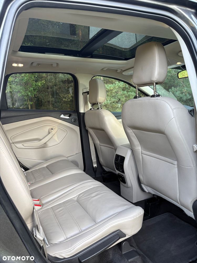 Ford Escape 2.0 EcoBoost AWD Titanium - 20