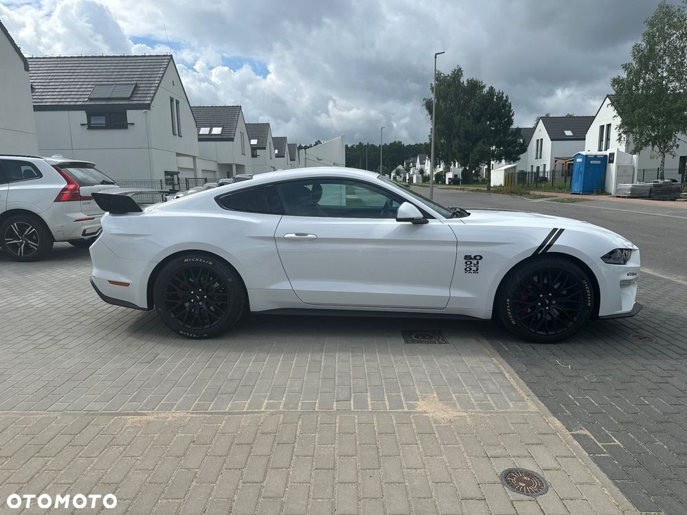 Ford Mustang 5.0 V8 GT - 3